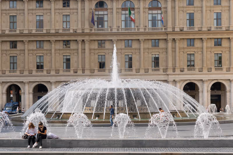 Fontana di Piazza De Ferrari a Genova
